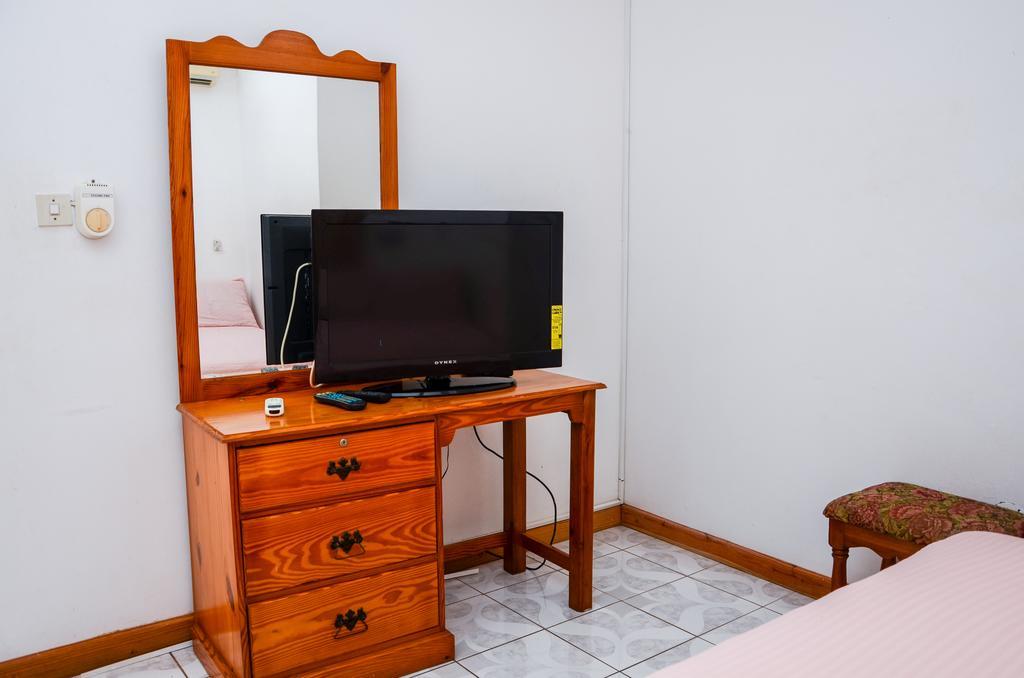 Vanvilla Guest House Νεγκρίλ Δωμάτιο φωτογραφία